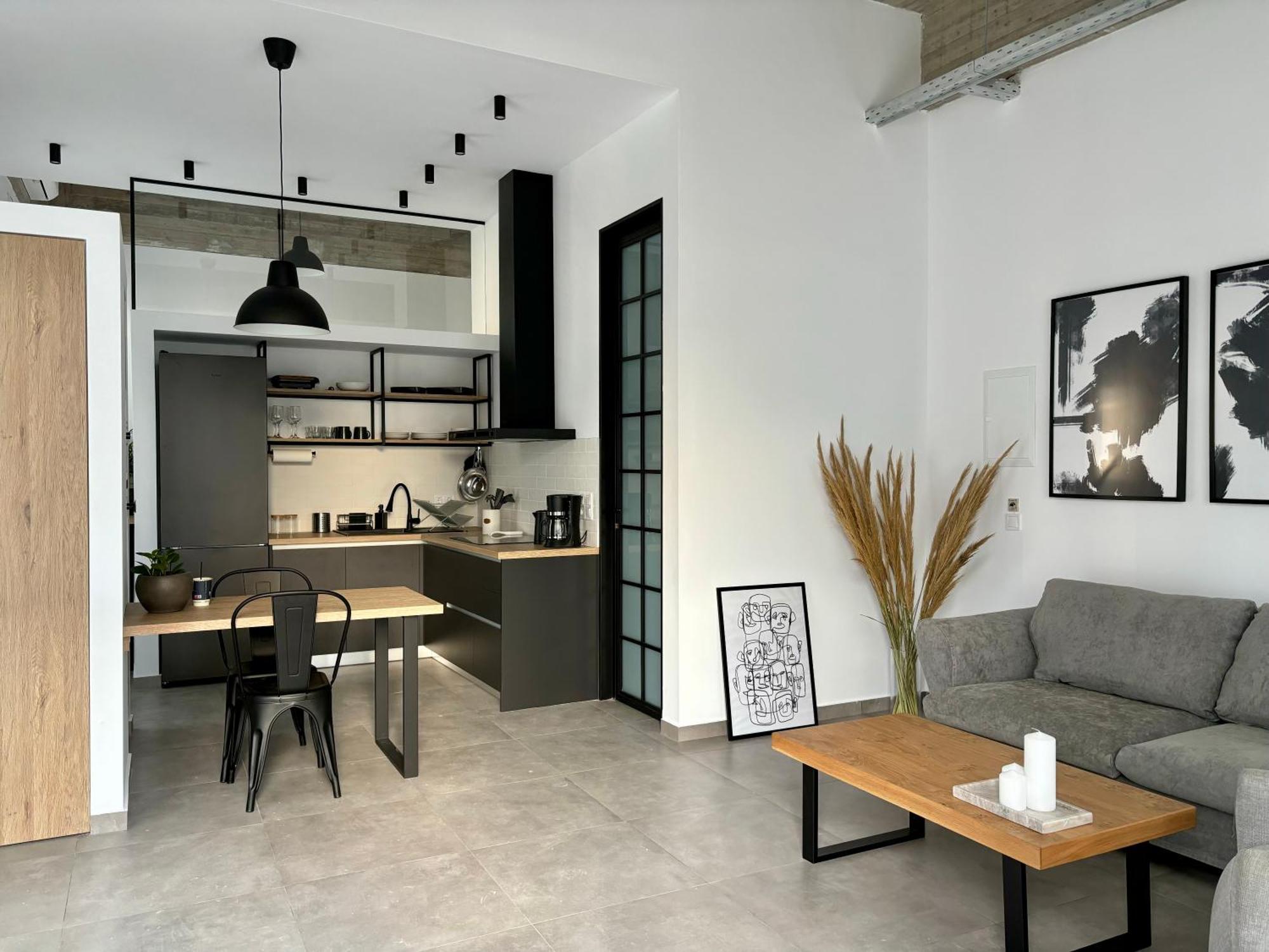 Industrial Loft Comfort Living Ираклион Экстерьер фото